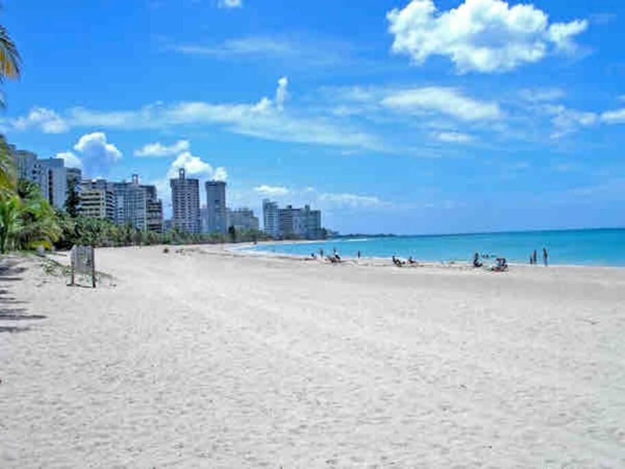 One Bedroom Apt 30 Steps From Prime Beach Generator Parking Included San Juan Exteriör bild